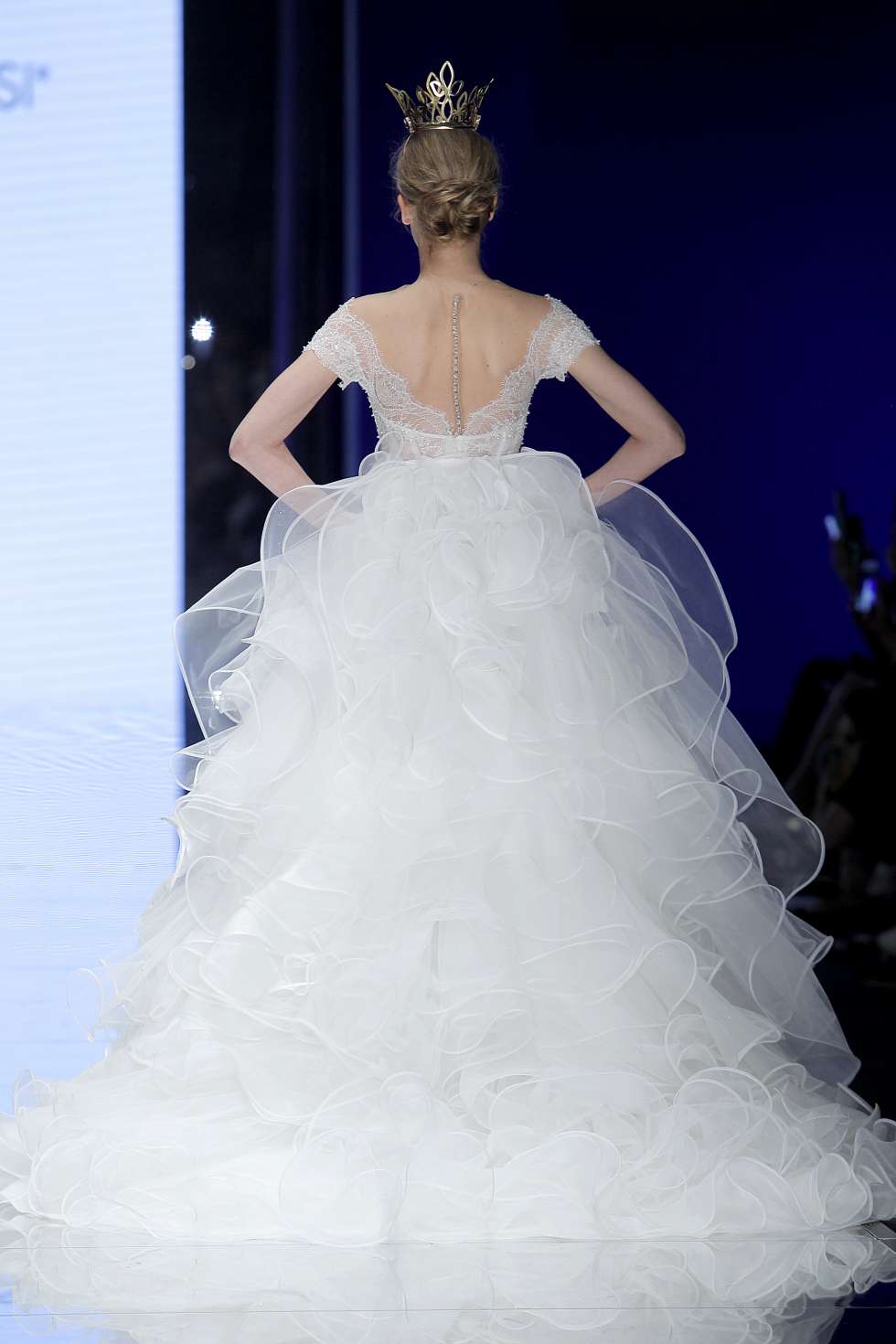 The 2020 Wedding Dress Collection By Emiliano Bengasi