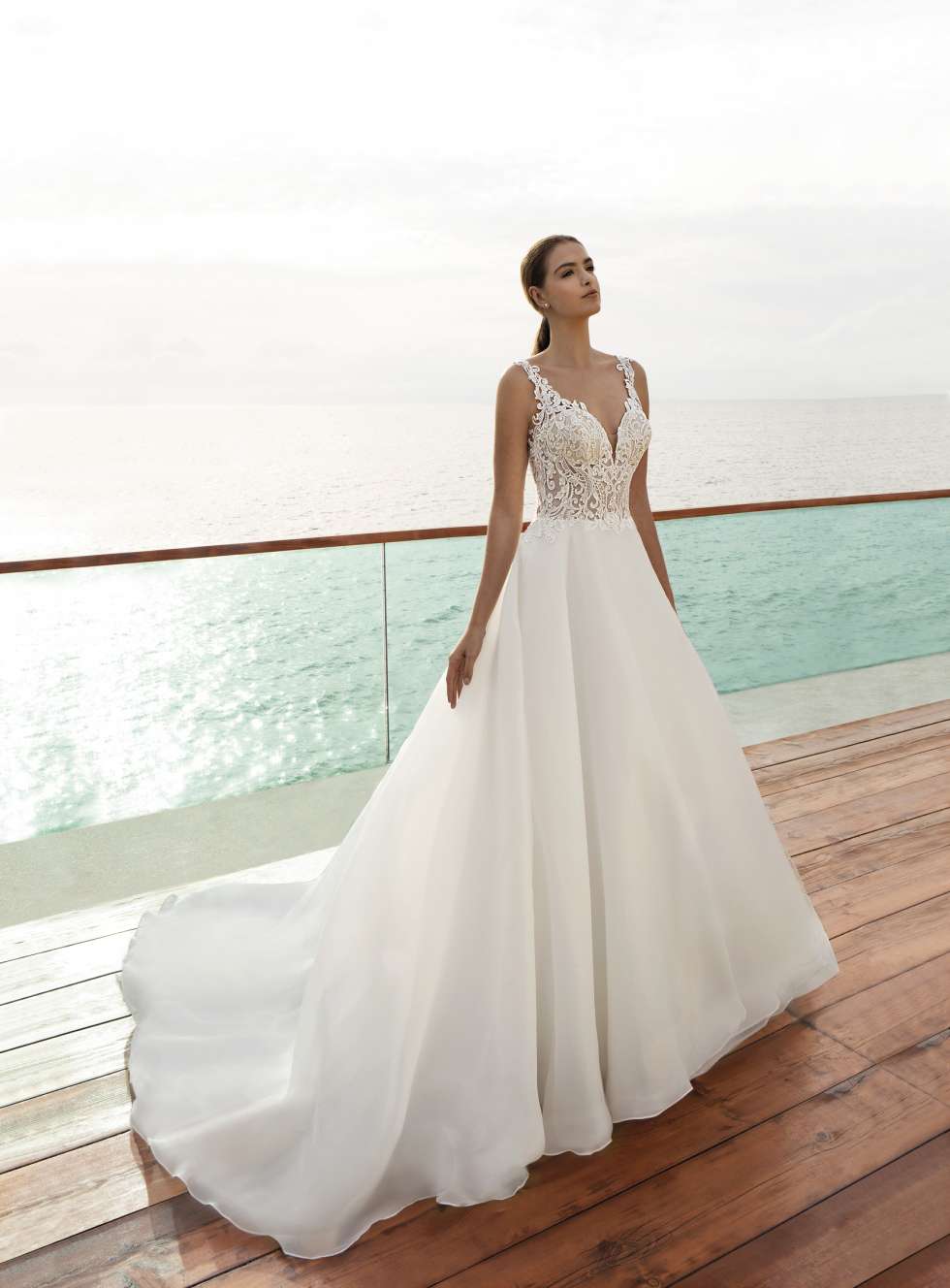 Robe de mariée online demetrios 2020