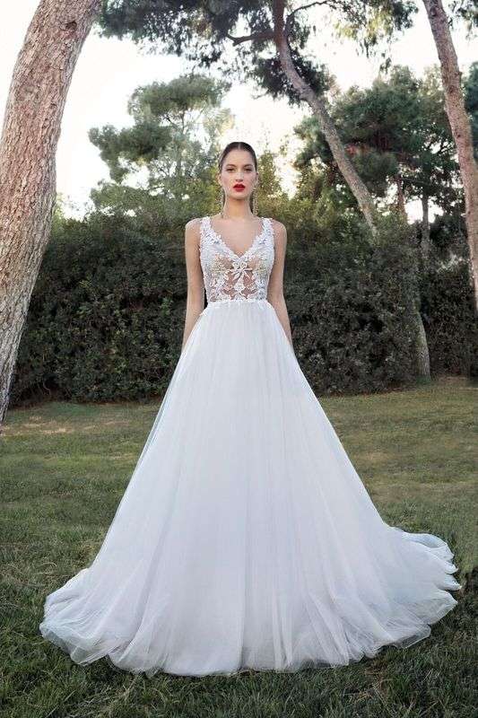 Demetrios 2024 collection 2020