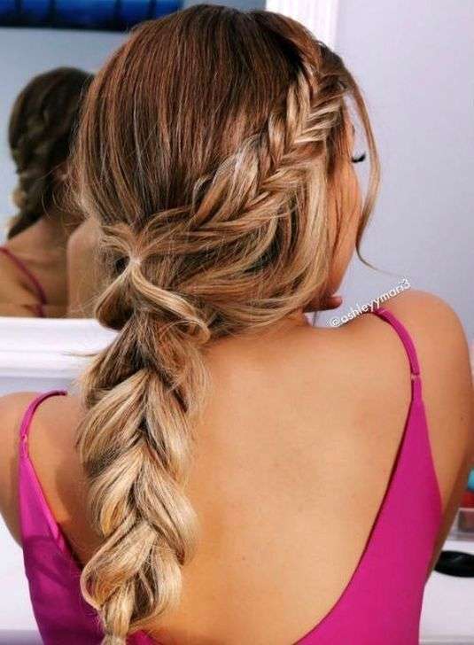 Beautiful Hairstyles For Your Engagement