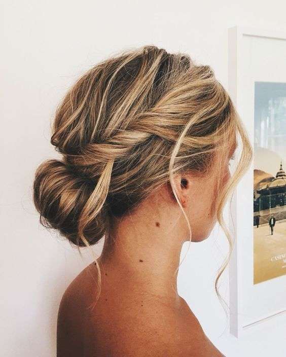 Beautiful Hairstyles For Your Engagement