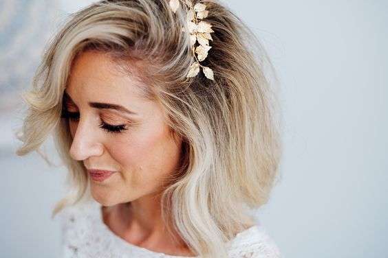 Beautiful Bridal Hairstyles For Short Hair