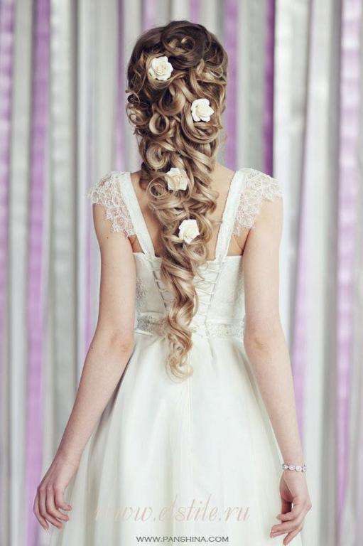 Beautiful Wavy and Curly Bridal Hairstyles