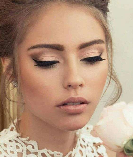 Beautiful Soft and Natural Makeup Looks For Every Bride