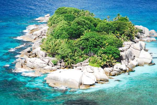 Discover The Seychelles On Your Honeymoon