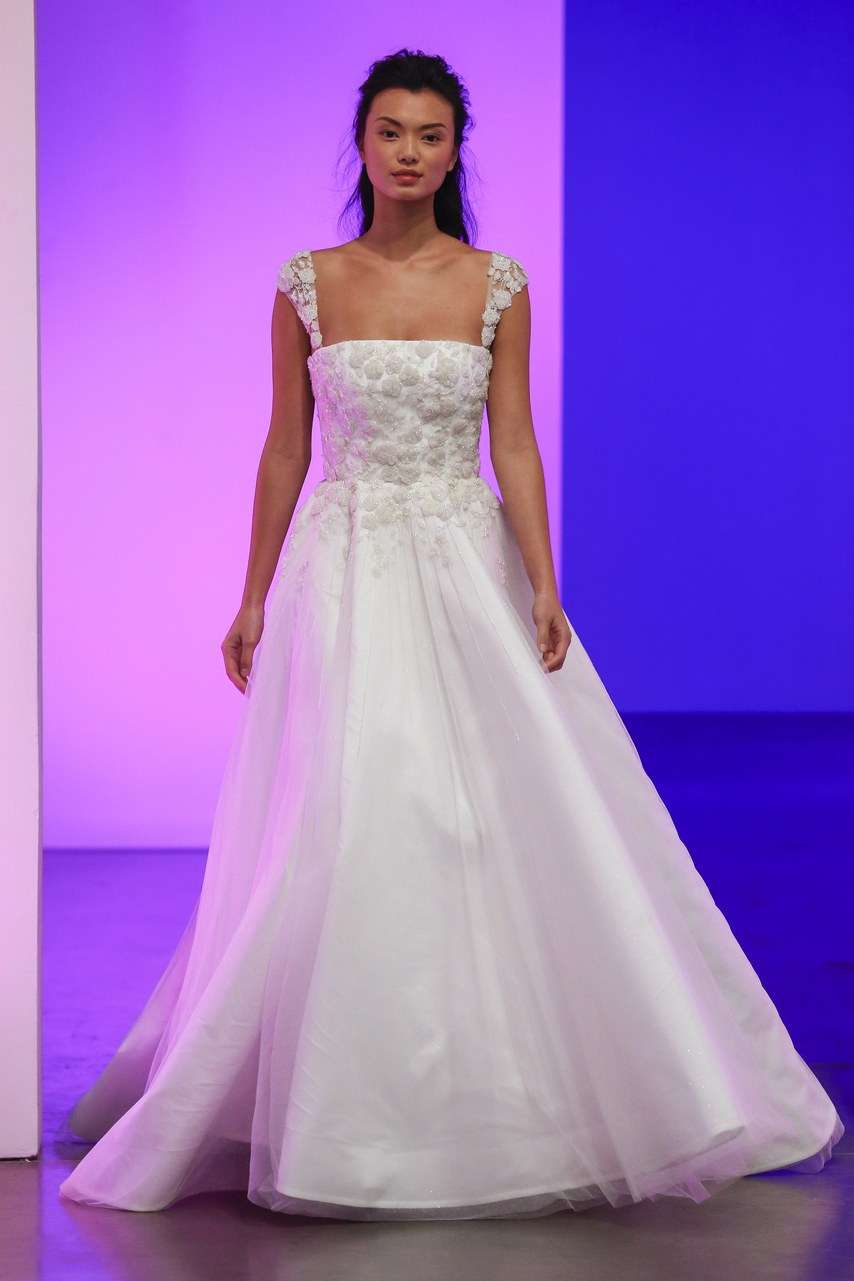 Gracy Accad Fall 2019 Wedding Dress Collection