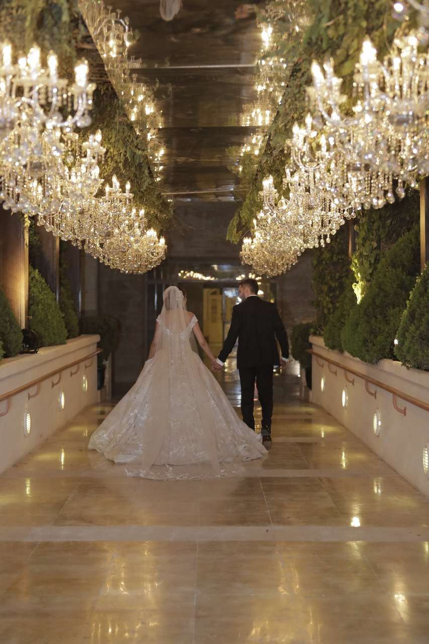 A Midnight Glam Wedding in Amman