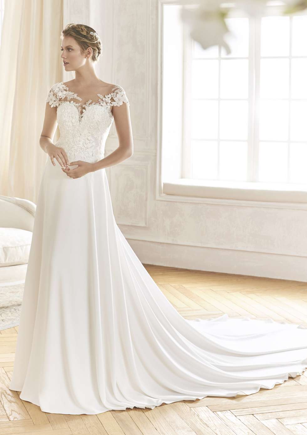 St Patrick La Sposa 2020 Wedding Dresses | Arabia Weddings