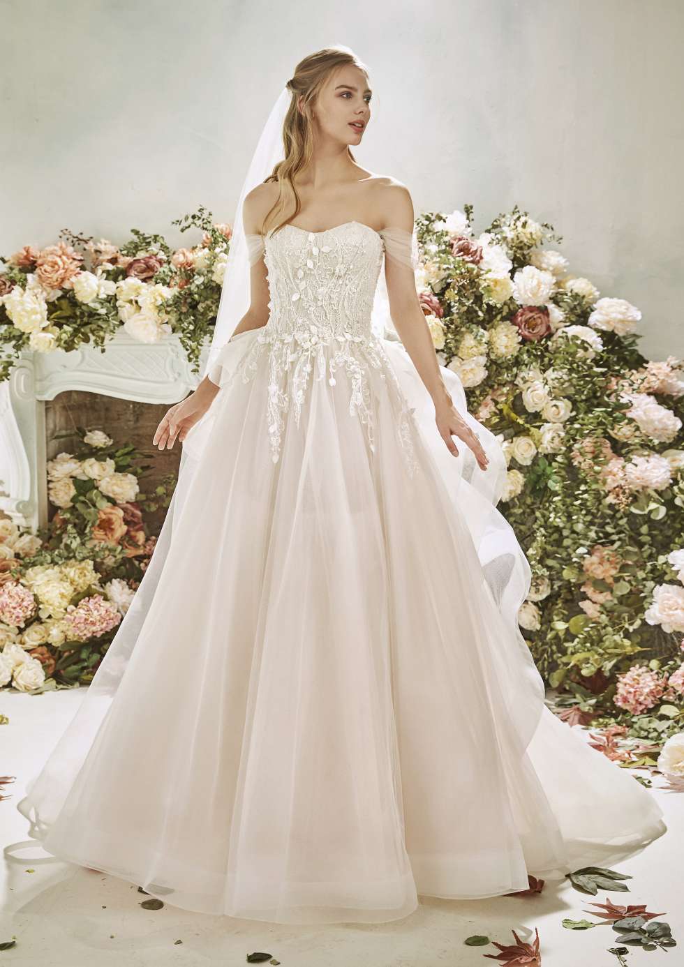 St Patrick La Sposa 2020 Wedding Dresses | Arabia Weddings