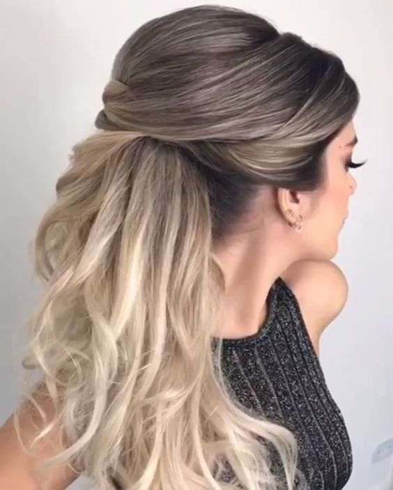 Beautiful Hairstyles For Your Engagement