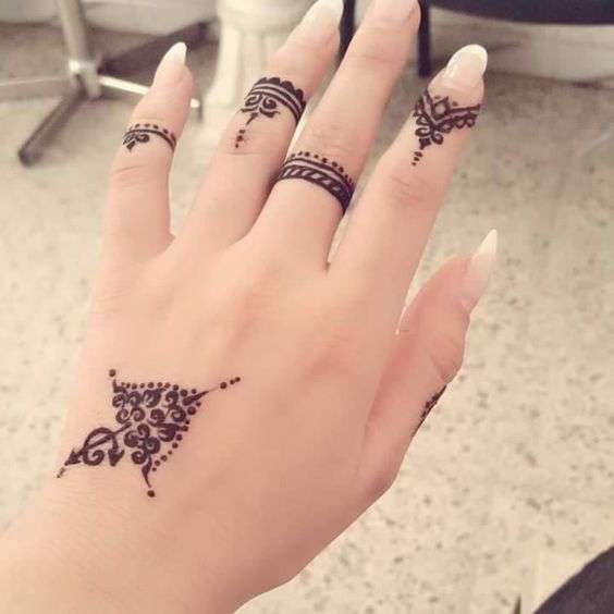 Simple Realistic instant Mehndi Use temporary tattoo sticker for Girls |  eBay