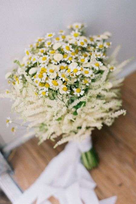 Darling Daisies for Your Wedding 