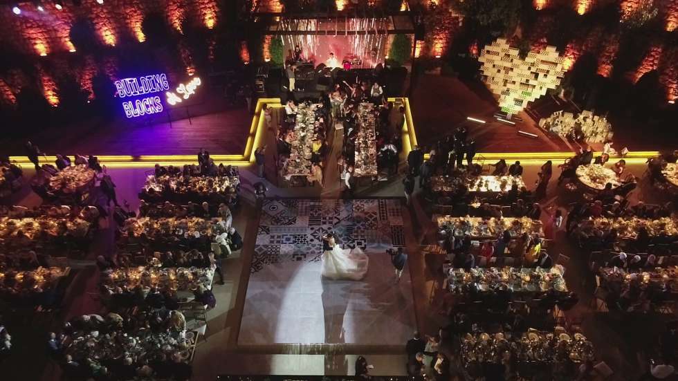 حفل زفاف بثيم القواعد الأساسية للحب في لبنان
