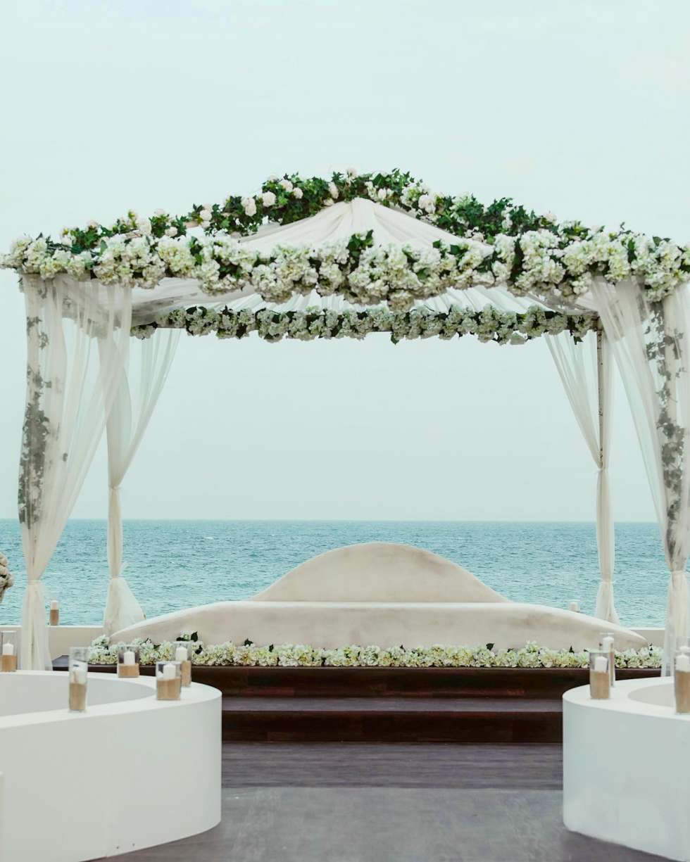 A Charming Seascape Wedding in Qatar