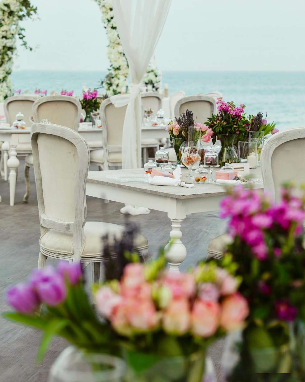 A Charming Seascape Wedding in Qatar