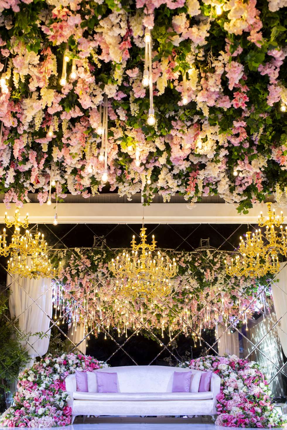 A Full Bloom Wedding in Qatar