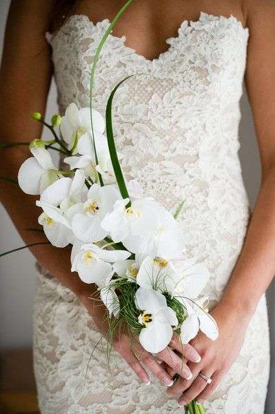 Lovely Wedding Bouquets With Orchids