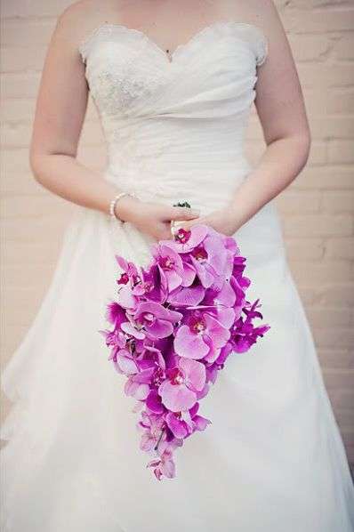 Lovely Wedding Bouquets With Orchids