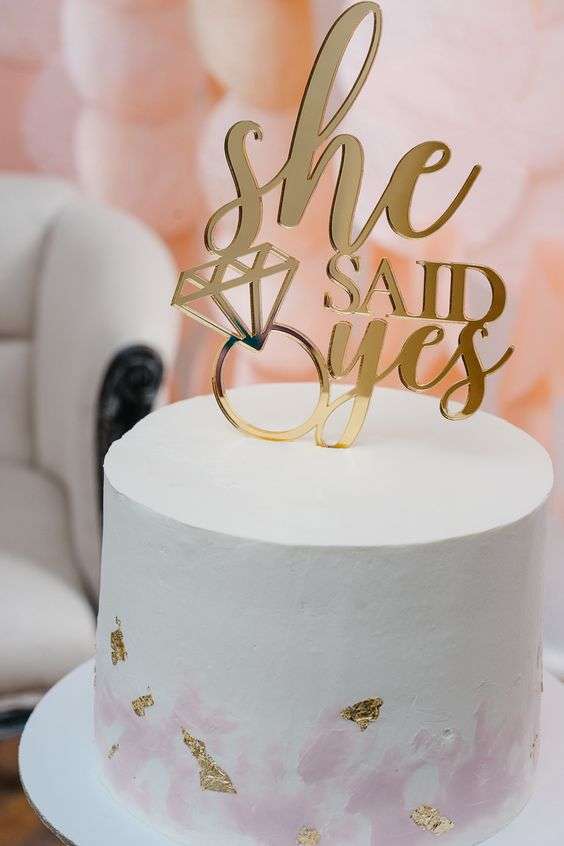 Buttercream Engagement Cake with Theme Color Design – 2Kg