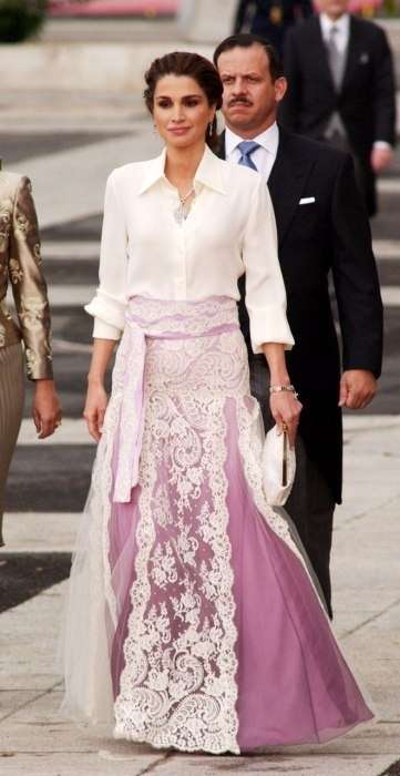 Get Your Look Inspiration from Queen Rania of Jordan