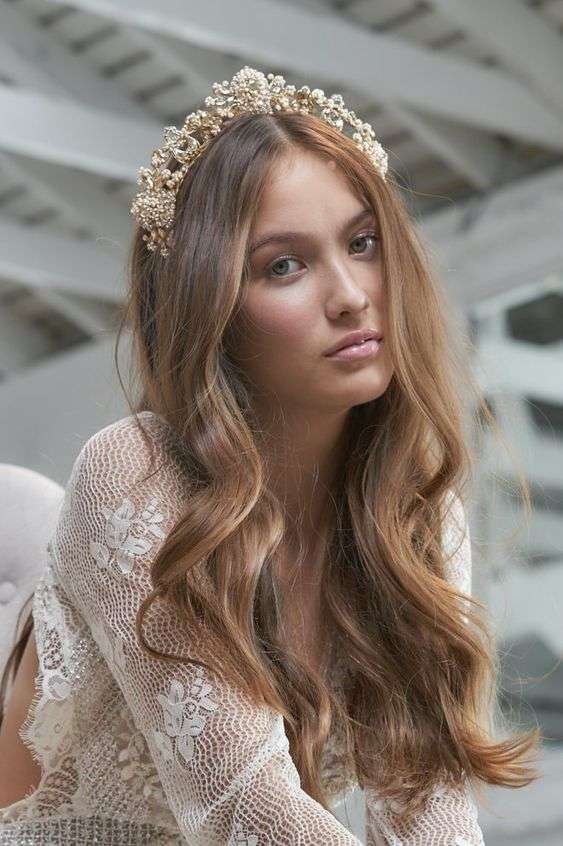 Bridal Hairstyle Ideas with Royal Tiaras