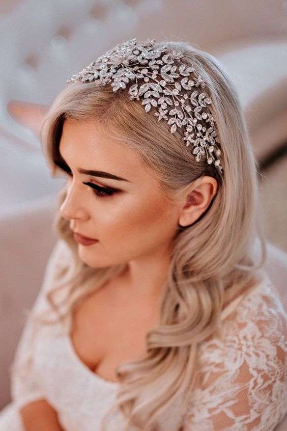 Beautiful Ways to Let Your Hair Down for Your Wedding