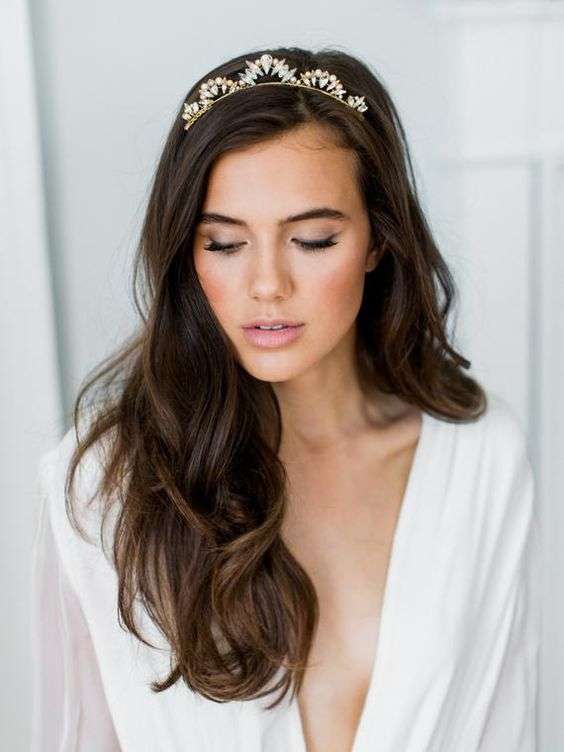 Pollardi Bridal Hair Accessories | Wedding Inspirasi | Elegant bridal gown,  Ball gowns wedding, Silk wedding dress
