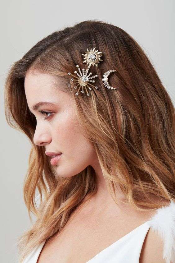 Moon and Star Hair Accessories for The Bride This Eid