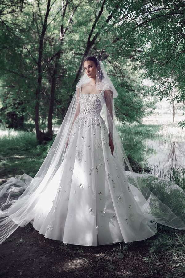 Tony Ward Spring 2022 Wedding Dress Collection