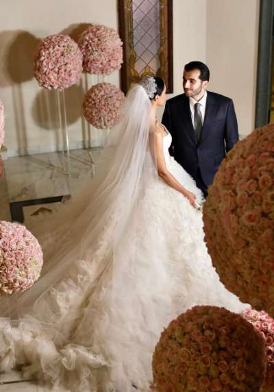 حفل زفاف سحري لسيرينا الساحلي ومحمد في لبنان