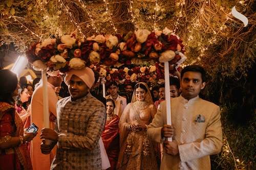 حفل زفاف هندي ممتع ومليء بالألوان في دبي