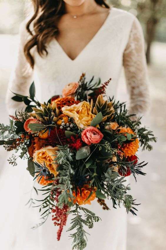 30 Lovely Fall Wedding Bouquets