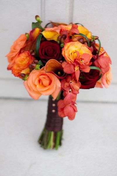 30 Lovely Fall Wedding Bouquets