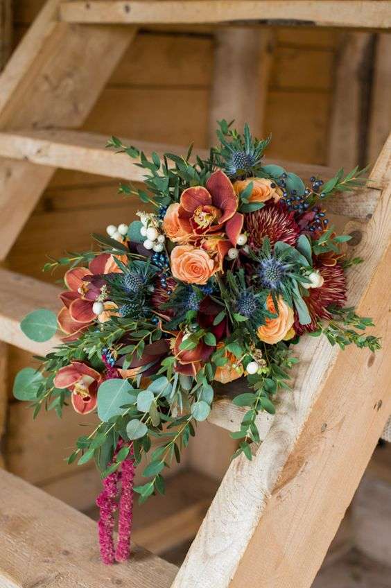 30 Lovely Fall Wedding Bouquets