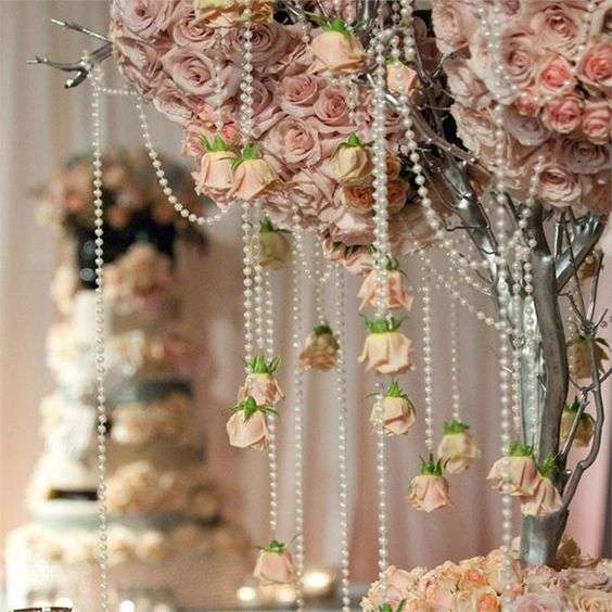 Pearl Wedding Decorations: Where to Buy & What You Need