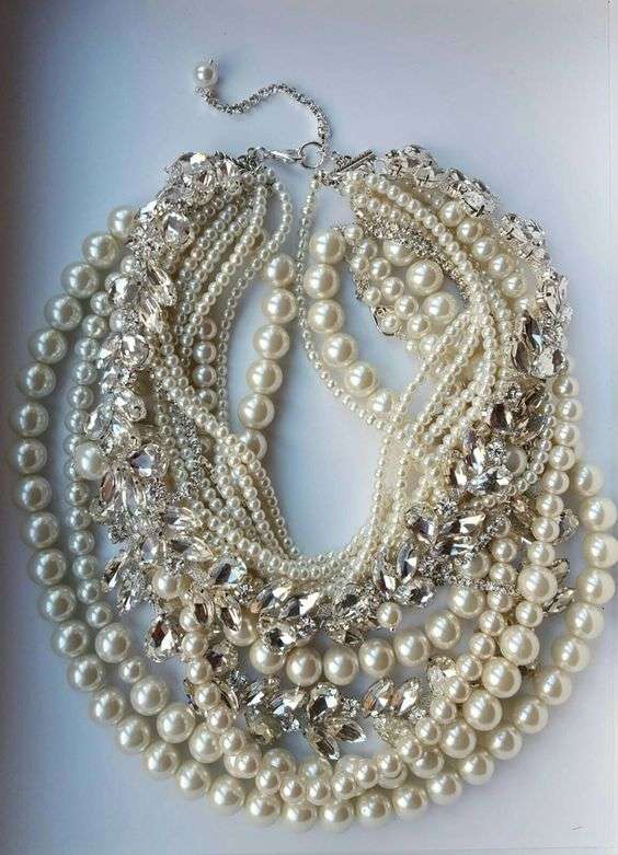 Statement Necklaces for the Bride!