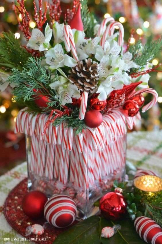 Christmas Wedding Centerpieces to Inspire You