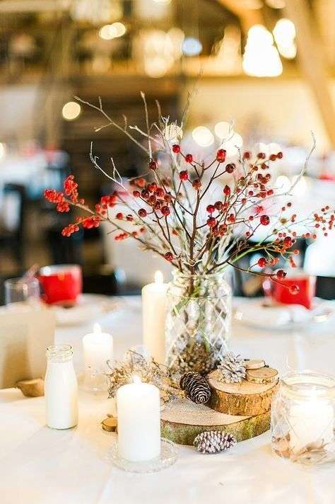 Christmas Wedding Centerpieces to Inspire You