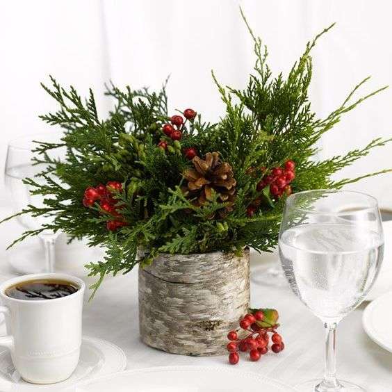 Christmas Wedding Centerpieces to Inspire You