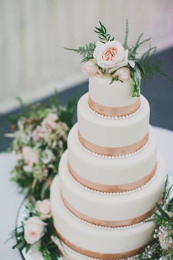 A Fabulous Rose Gold Wedding Theme