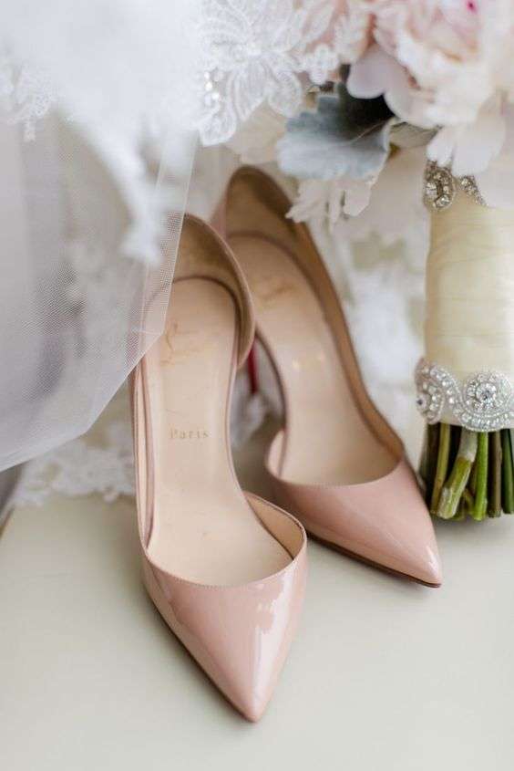 Nude clearance bridal wedges