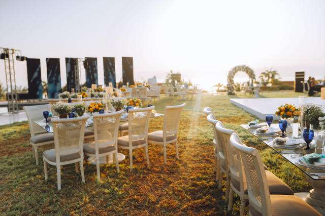 حفل زفاف في الحديقة في البحر الميت 