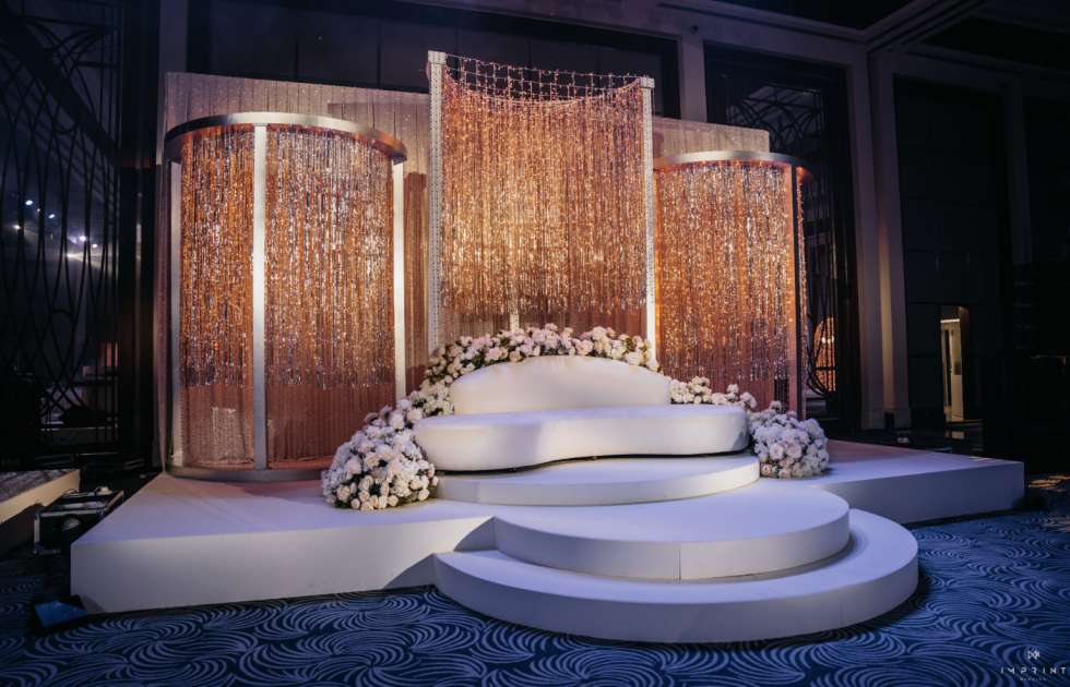 حفل زفاف هندي مذهل في دبي
