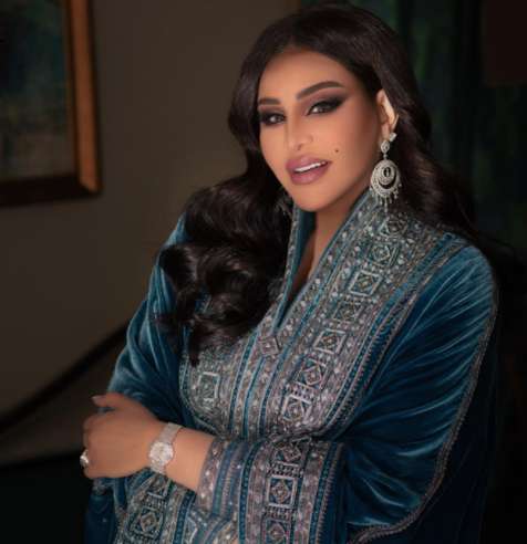 Get Your Ramadan Jalabiya Inspiration from Emirati Star Ahlam
