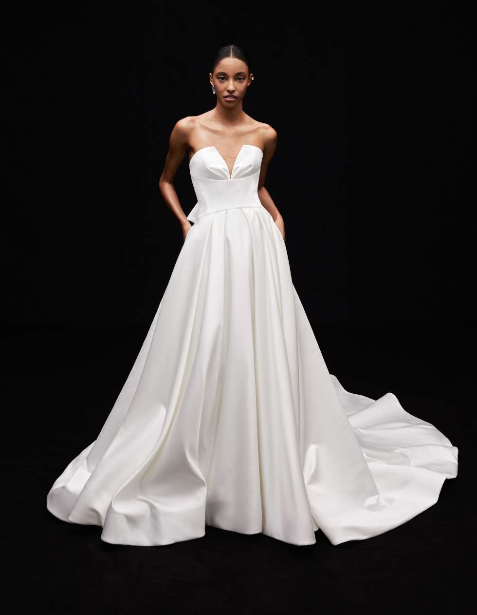 Alyne Wedding Dress Collection for Spring/Summer 2023 by Rita Vinieris