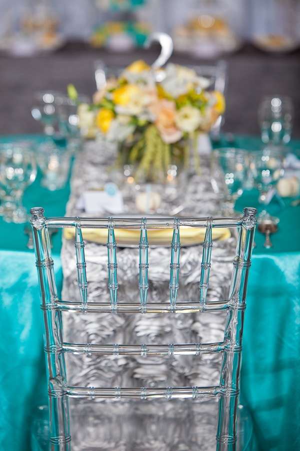 Your Wedding in Colors: Aqua and Yellow