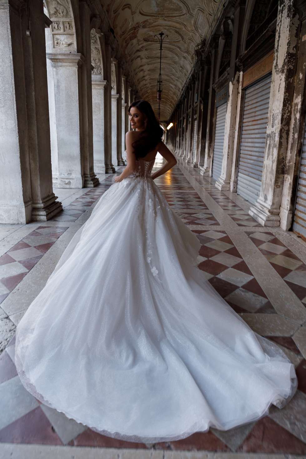 The 2023 “Dolce Luna di Miele” Bridal Collection by Oksana Mukha