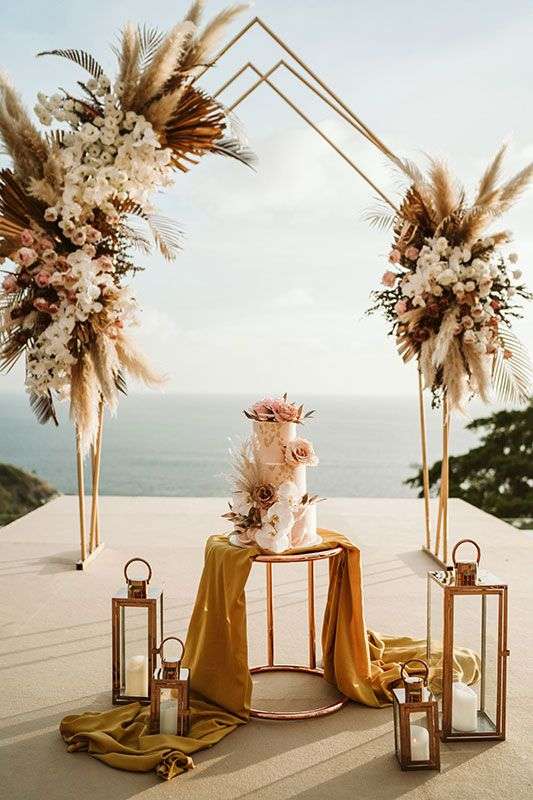 Ideas for Beautiful Beach Wedding Arches