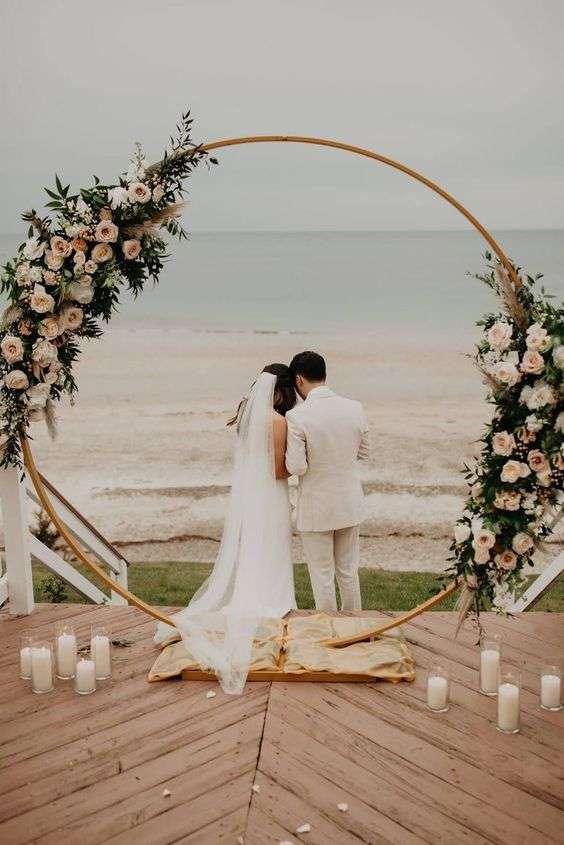 Ideas for Beautiful Beach Wedding Arches