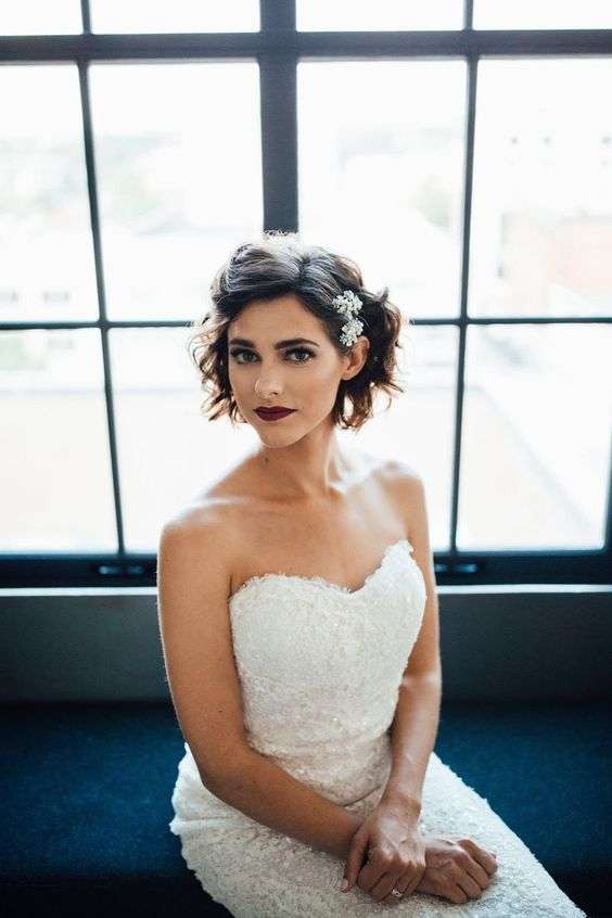 Beautiful Bridal Hairstyles for Short Hair